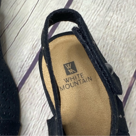 WHITE MOUNTAIN Black Fabric Sandals - Picture 8 of 8